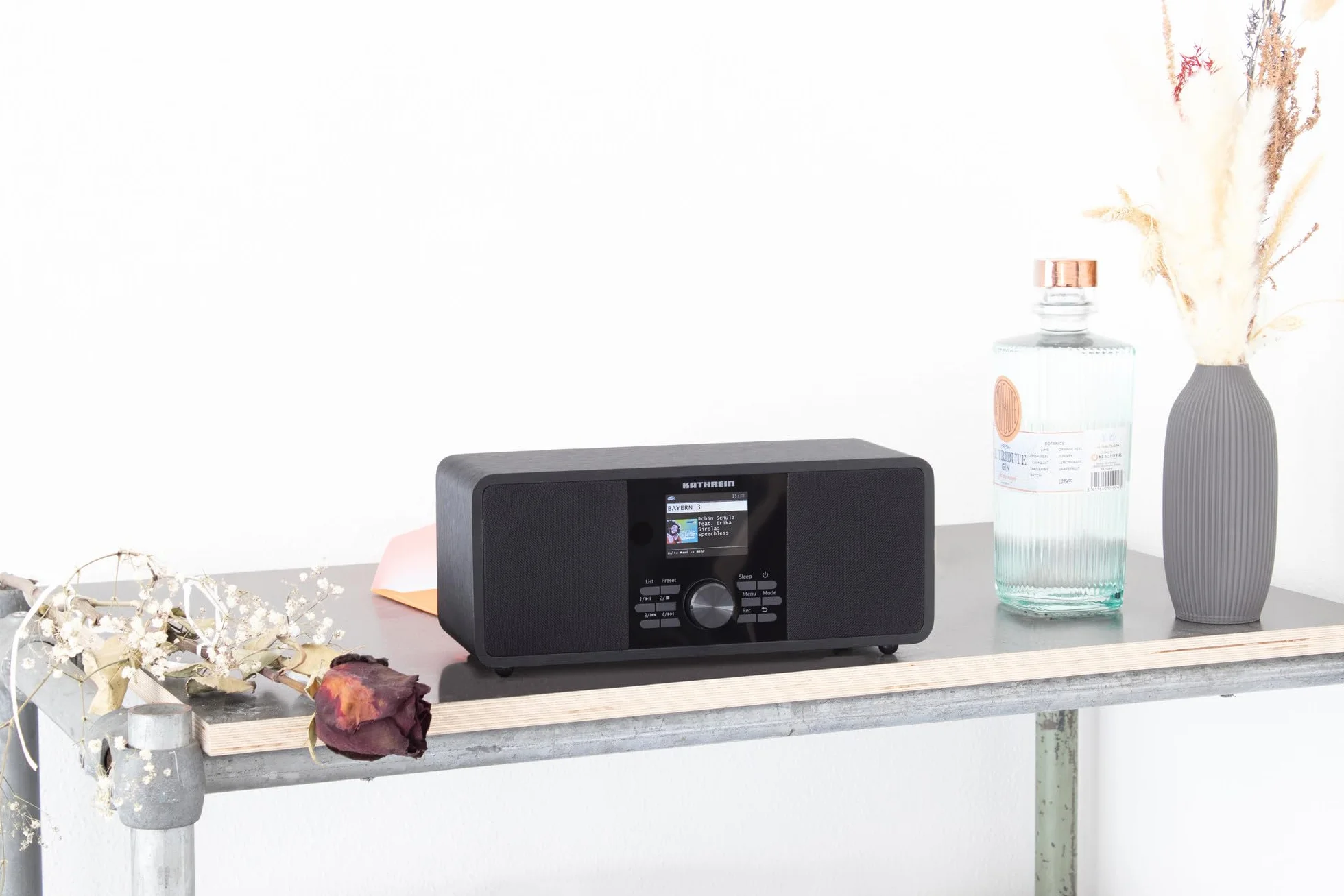 KATHREIN DAB+ link S12 – DAB+/Internetradio, Stereo – Schwarz | 2 × 15 Watt, Bluetooth Audio Streaming & Sendefunktion, Streamingdienste wie Deezer, TIDAL etc., USB-Aufnahme, App-Steuerung