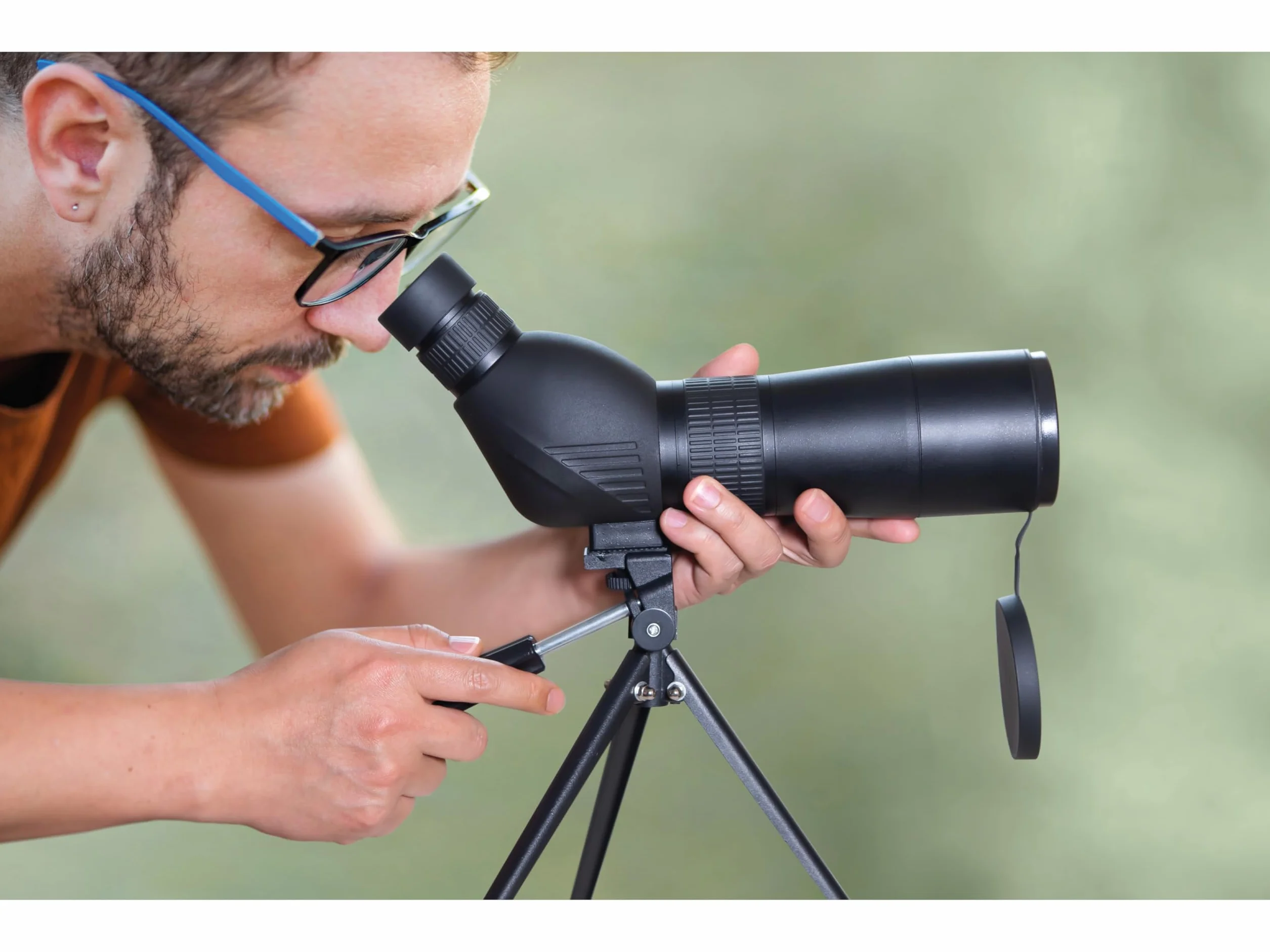 Technaxx Spektiv 20-60x60 mit Stativ für Vogelbeobachtung Jagd Schießsport – Zoom Fernrohr mit 60mm Objektiv BK7 Prisma Vergütete Linse Tragetasche Outdoor Teleskop für Naturbeobachtung - TX-180
