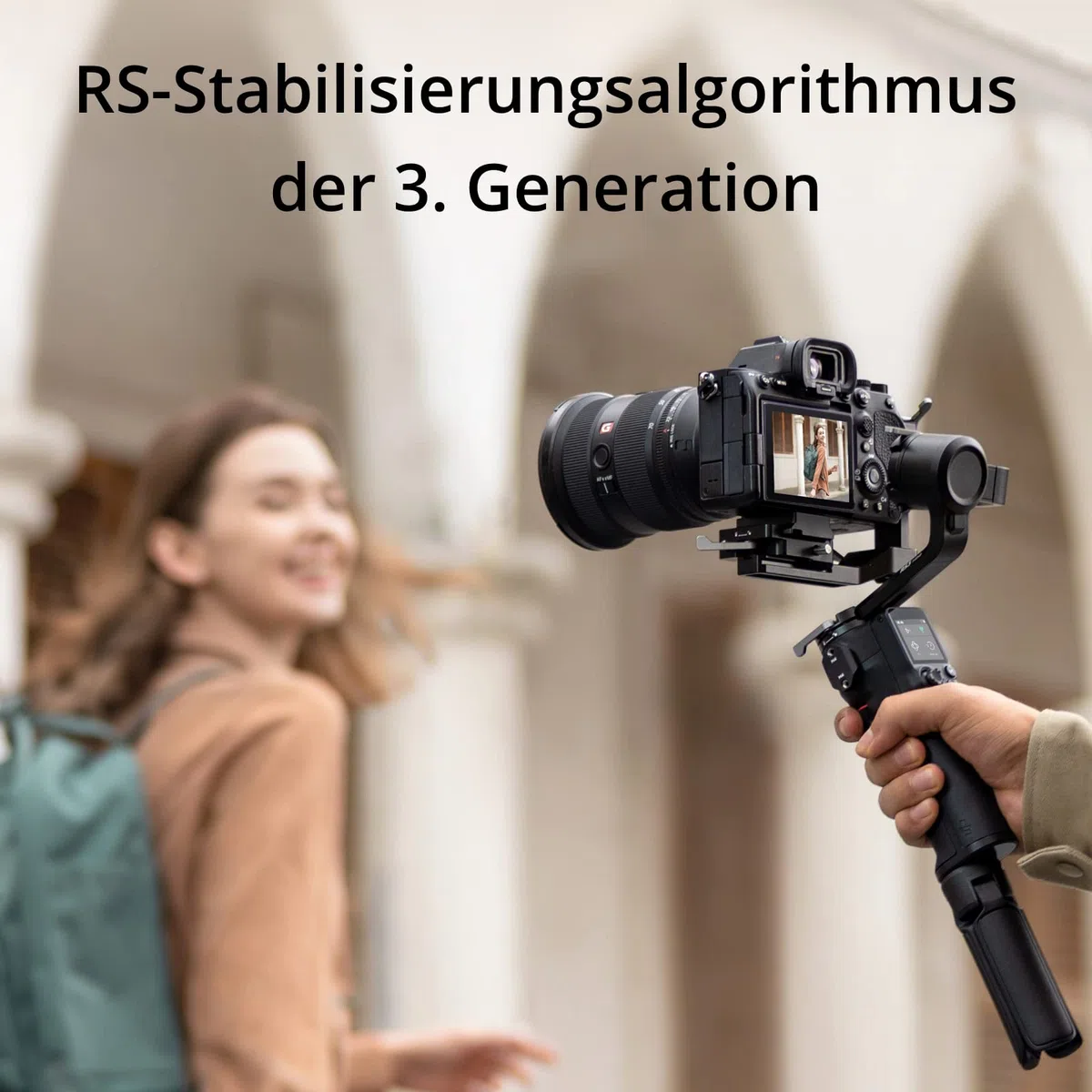 DJI RS 3 Mini, Kamera Gimbal Stabilisator, Canon/Sony/Nikon/Fujifilm | 2 kg getestete Zuladung, native vertikale Aufnahmen, Bluetooth-Aufnahmetaste, RS-Stabilisierung der 3. Generation, 795g