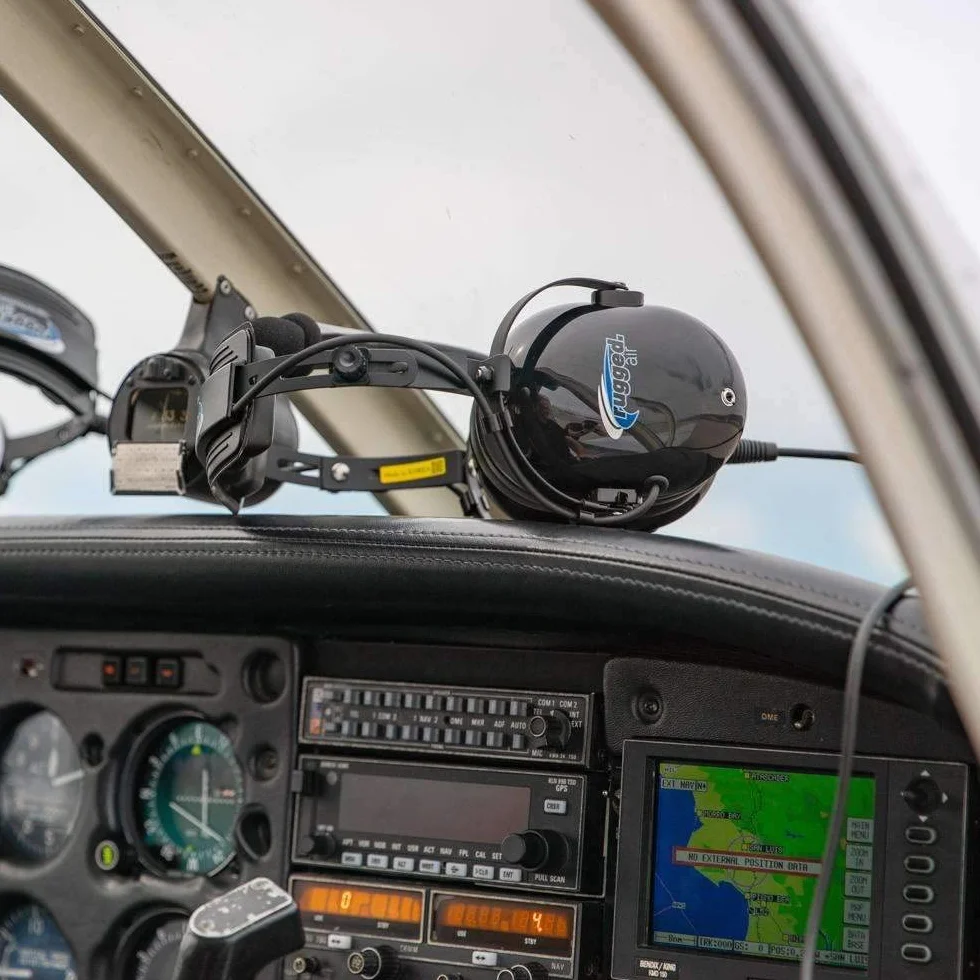 Rugged. Air RA200 General Aviation Headset für Studentenpiloten, mit passiver Geräuschreduzierung, verstellbarem Kopfbügel, Vollflex-Mikrofonarm und Headset-Tasche