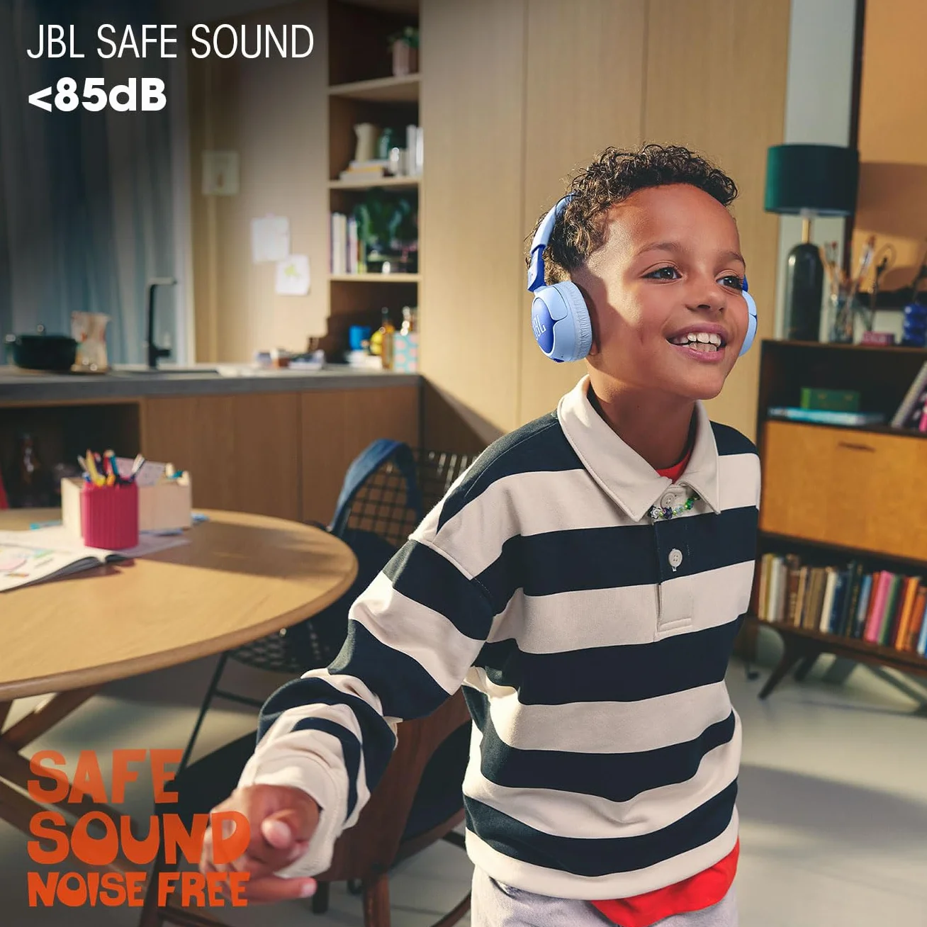 JBL Junior 320 BT, Kabellose On-Ear Bluetooth-Kopfhörer mit eingebautem Mikrofon für Kinder, 50 h Wiedergabe, JBL Safe Sound, geringer Lautstärke, einfacher Bedienung und Sticker-Set, Grün
