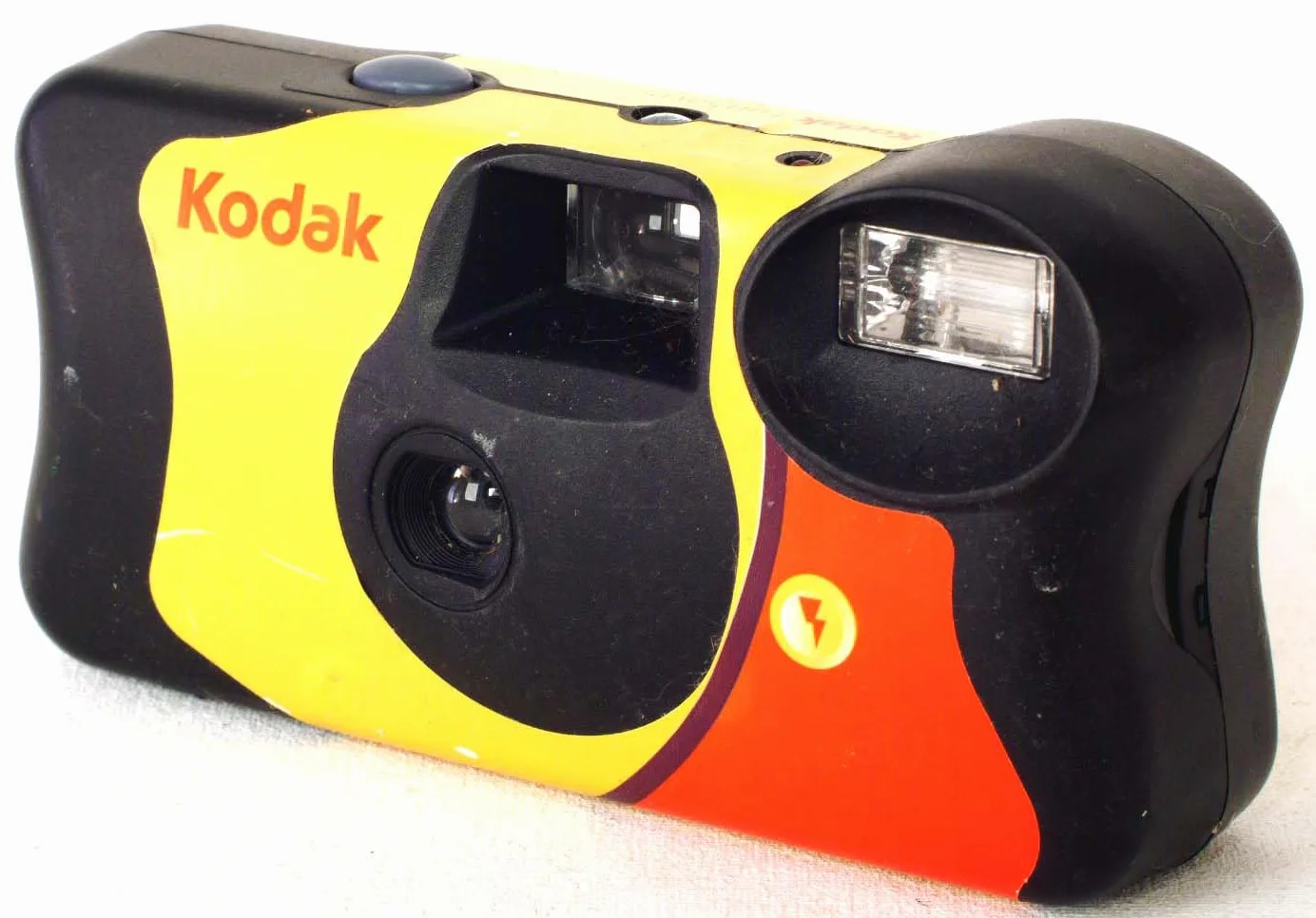 KODAK FunSaver Einwegkamera mit Blitz 800 ISO 35mm Farbfilm Automatik Blitz