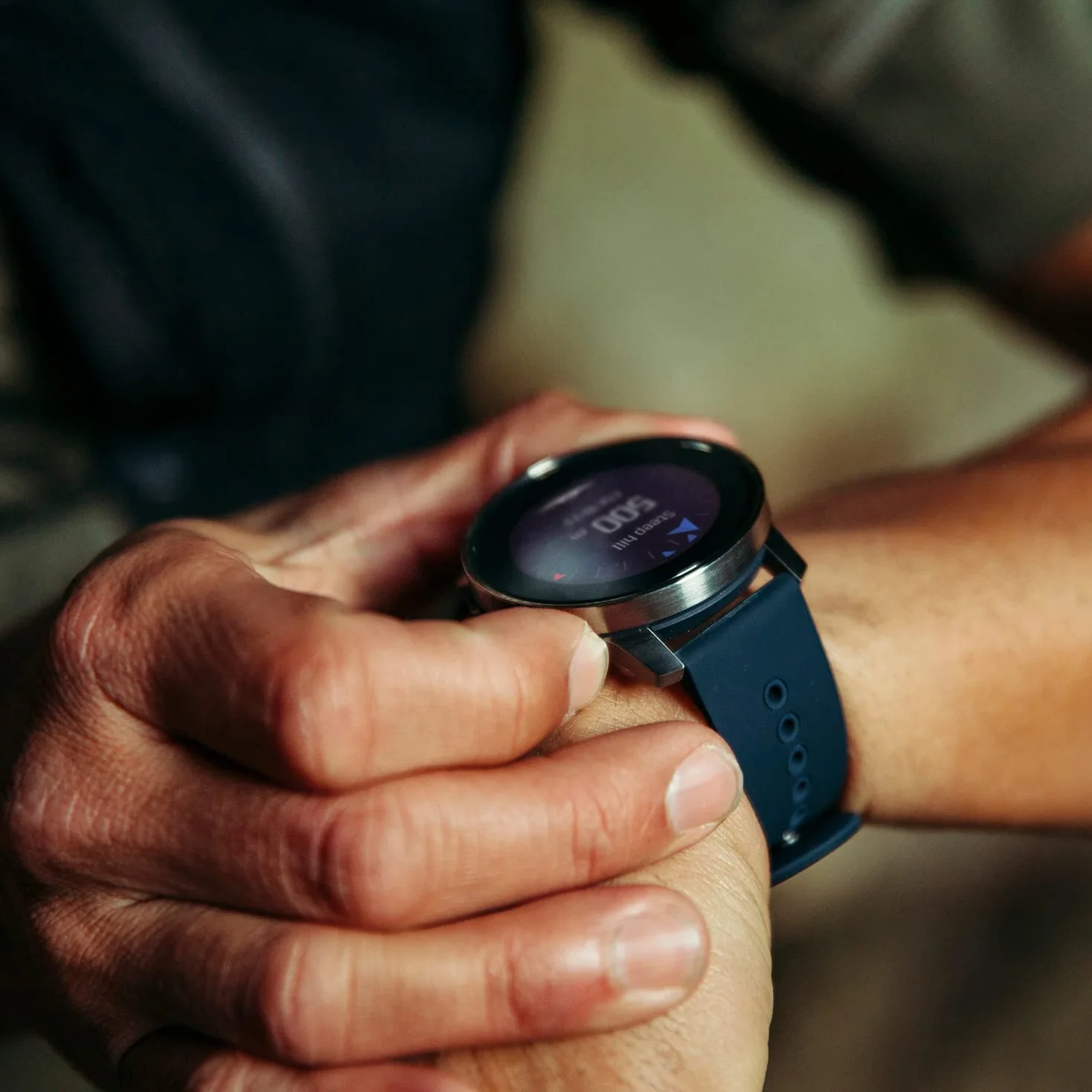 SUUNTO 9 Peak Multisport Uhr - Robust Outdoor Smartwatch, Saphirglas Bildschirm & 100m Wasserdicht, Leicht & Dünn, Präzise GPS, Lange Akkulaufzeit, Pulsmessung am Handgelenk, Hergestellt in Finland