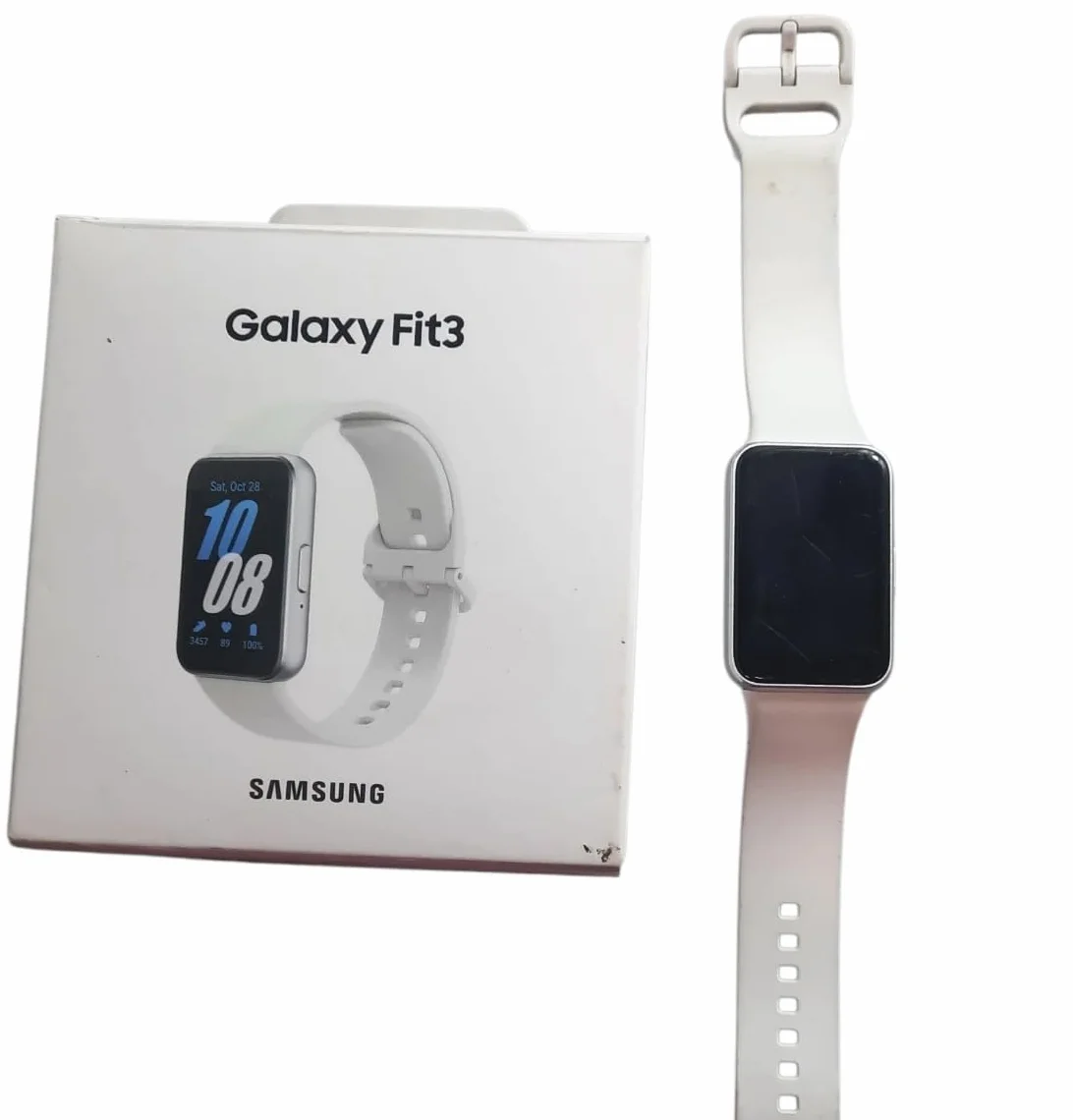 Samsung Galaxy Fit3 Silber 40 mm AMOLED-Display Aluminiumgehäuse Fitness Gesundheit Überwachung Akku 13 Tage Schnellladung 5 ATM
